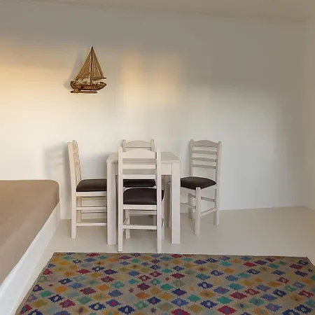 Rustic Stone House In The Heart Of Folegandros Áno Meriá