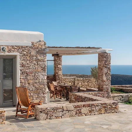 Moniasma Rustic Stone House In Folegandros Tatil Evi