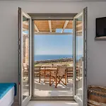 Moniasma Rustic Stone House In Folegandros * Áno Meriá