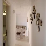 Moniasma Rustic Stone House In Folegandros Feriehus *