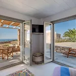 Moniasma Rustic Stone House In Folegandros Áno Meriá