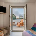 Moniasma Rustic Stone House In Folegandros Feriehus Áno Meriá