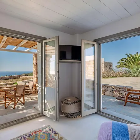 Moniasma Rustic Stone House In Folegandros Áno Meriá